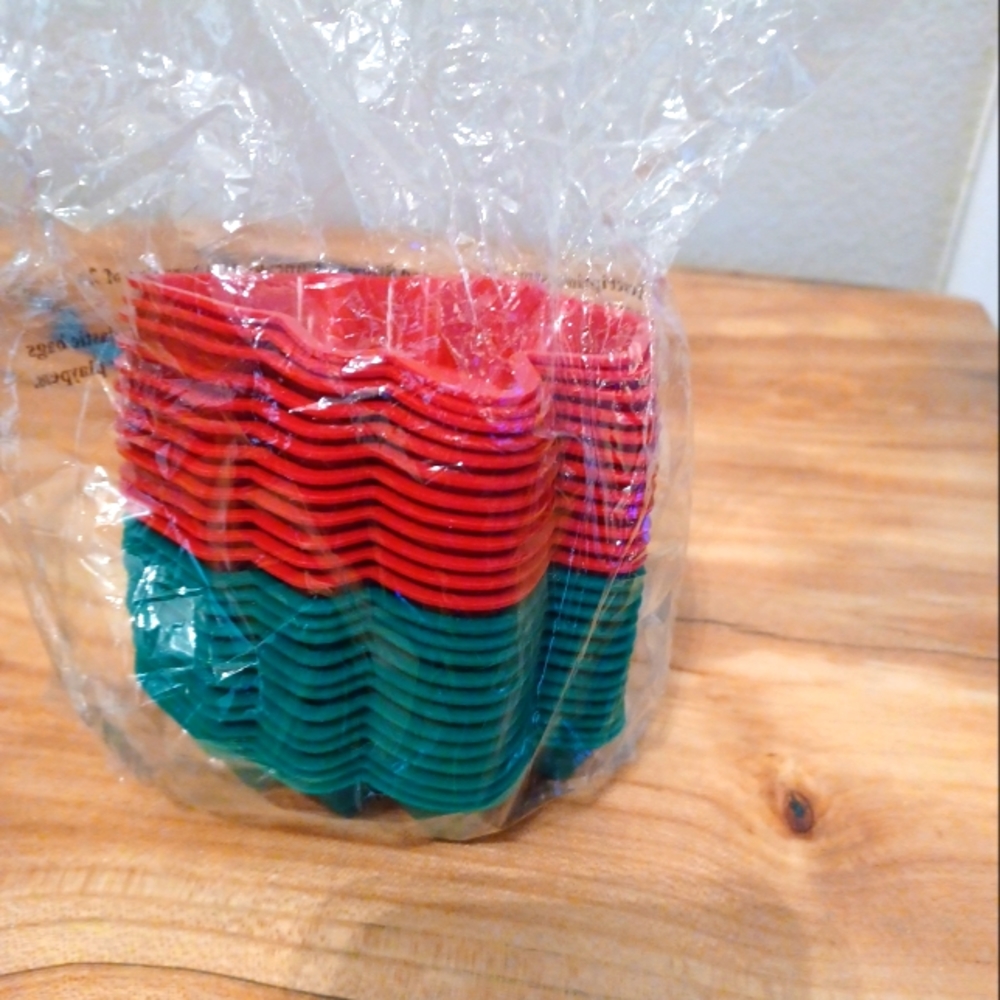 Silicone christmas tree molds cupcake 24 pack new And Cross With Shells